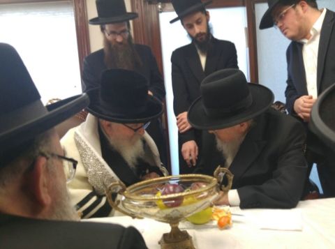 האדמו"ר לראש ישיבה: צריך להתכונן לביאת המשיח! • הסיפור המלא